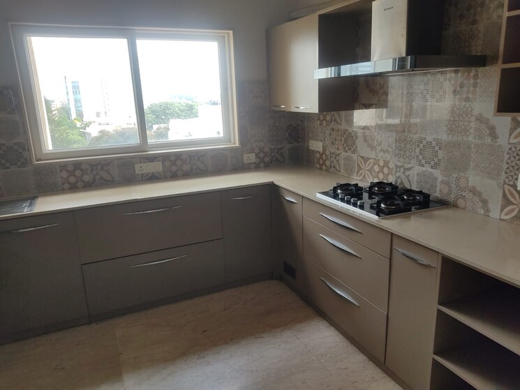 Kitchen, embassy-oasis 4 Bedroom 4045 Sq.Ft. Apartment In Frazer Town Bangalore 9299821