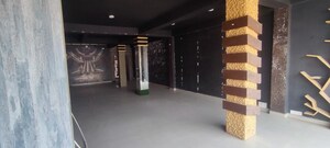  Showroom For Rent in Boring Road