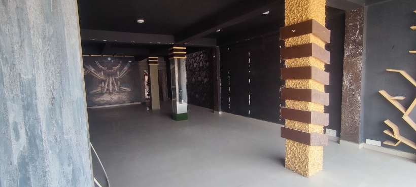 Showroom For Rent in Boring Road 