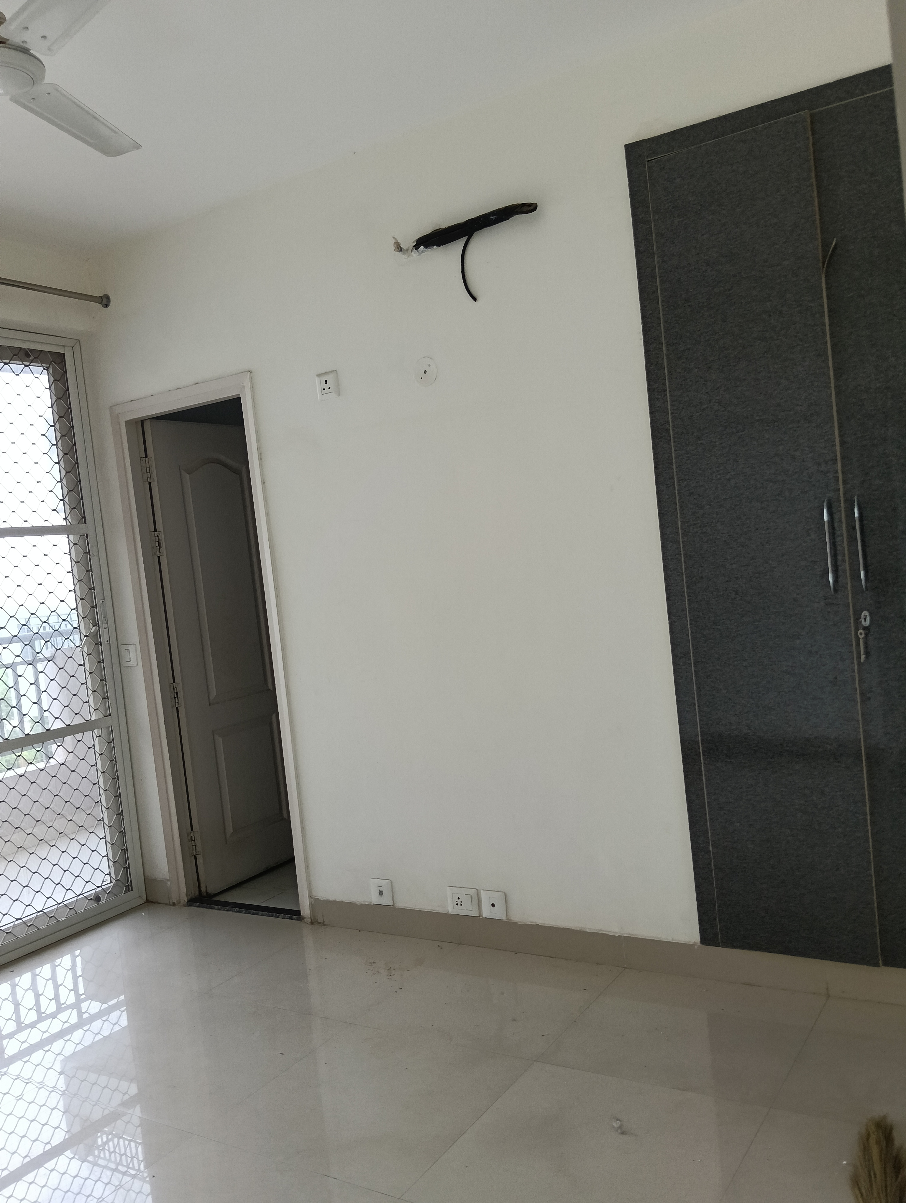 3.5 BHK Apartment For Rent in Anant Raj Maceo