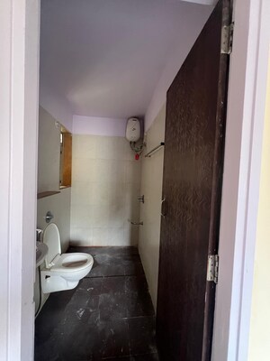 Bathroom in 1.5 BHK Apartment at Lodha Casa Rio, Dombivli East – for Rent