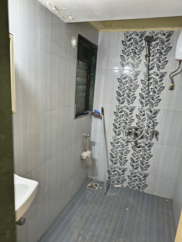 Bedroom, samrat-chs-kurla-east 2 Bedroom 550 Sq.Ft. Apartment In Kurla East Mumbai 9299883