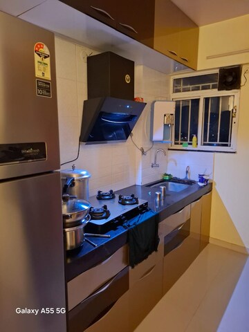 Team Area in 2 BHK Apartment at Manali Apartment, Hingne Khurd – for Sale