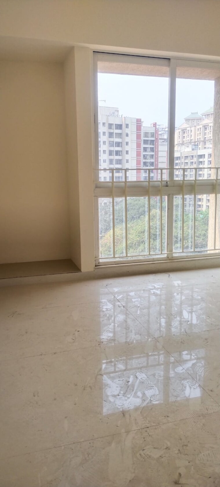 Room, vijay-orovia 3 Bedroom 869 Sq.Ft. Apartment In Ghodbunder Road Thane 9299899