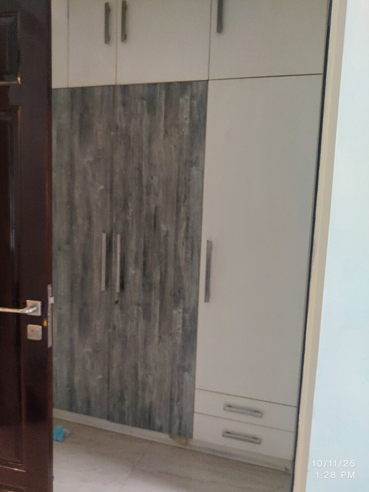 undefined, sector 15 ii 2 Bedroom 1600 Sq.Ft. Builder Floor In Sector 15 ii Gurgaon 9299926