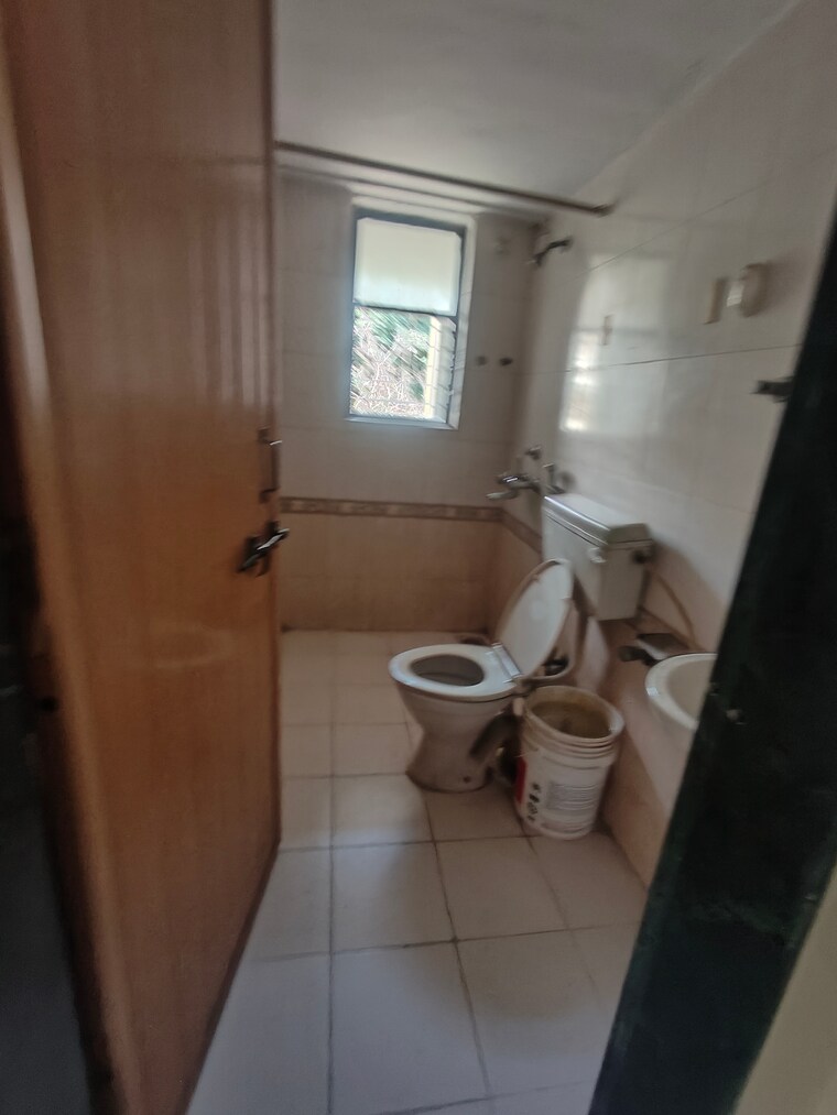 Bathroom, runal-deepmala 2 Bedroom 980 Sq.Ft. Apartment In Pimple Saudagar Pune 9299923