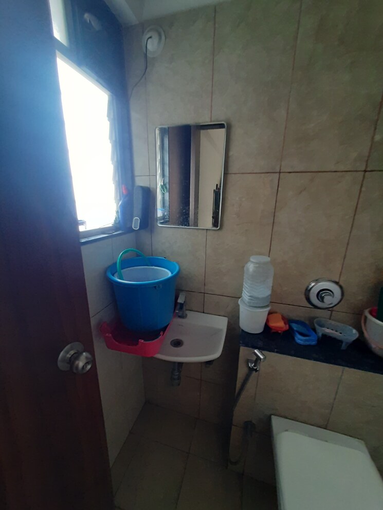 Bathroom, runal-deepmala 2 Bedroom 980 Sq.Ft. Apartment In Pimple Saudagar Pune 9299923