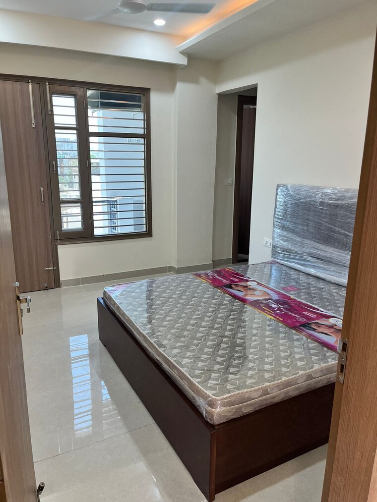 Bedroom, sector 15 ii 2 Bedroom 1500 Sq.Ft. Builder Floor In Sector 15 ii Gurgaon 9299938