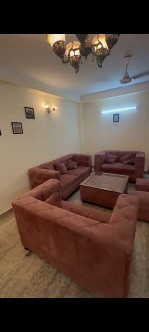 3 BHK Builder Floor For Rent in Saket
