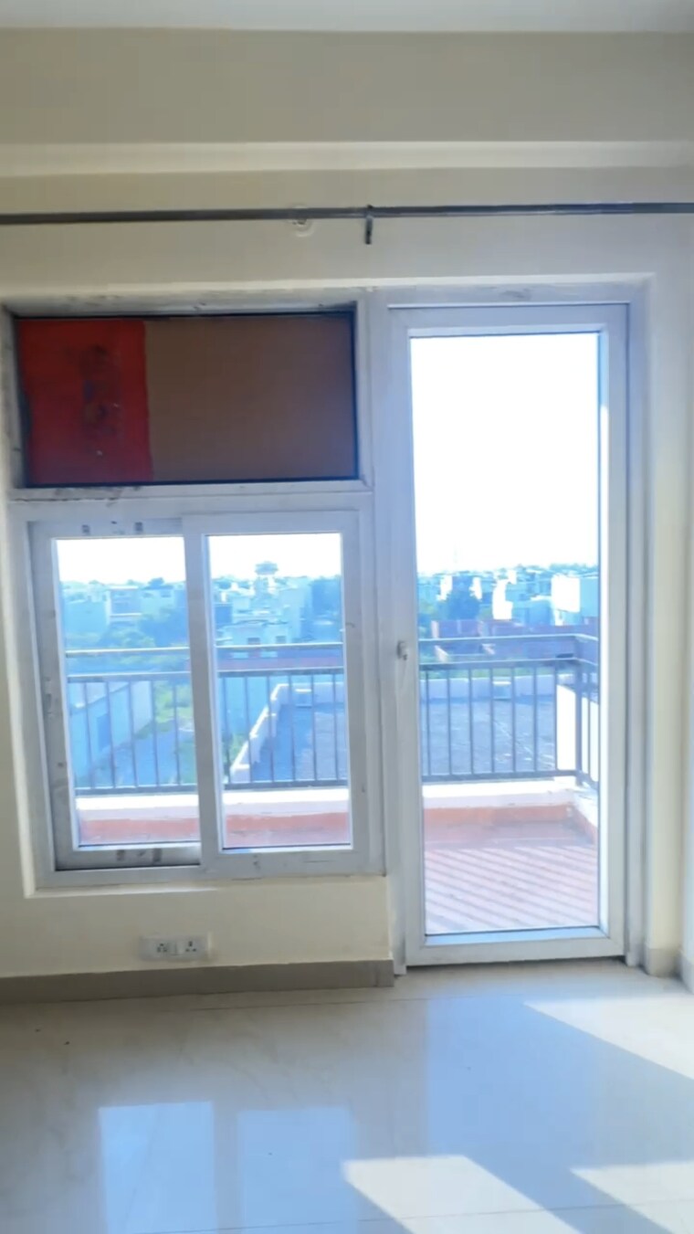 Room, baghpat road 2 Bedroom 1205 Sq.Ft. Apartment In Baghpat Road Meerut 9299978
