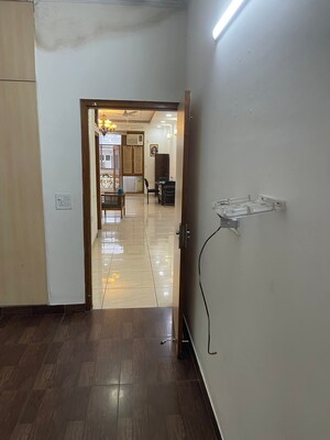 Building Lobby in 3 BHK Builder Floor at Lajpat Nagar – for Rent