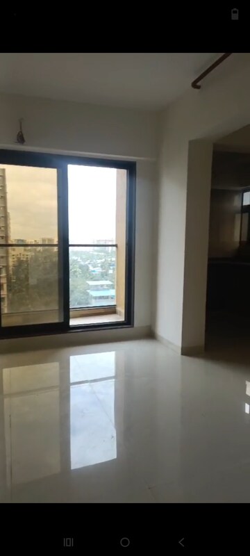 Room in 2 BHK Apartment at Sayba Orchid, Kurla East – for Rent