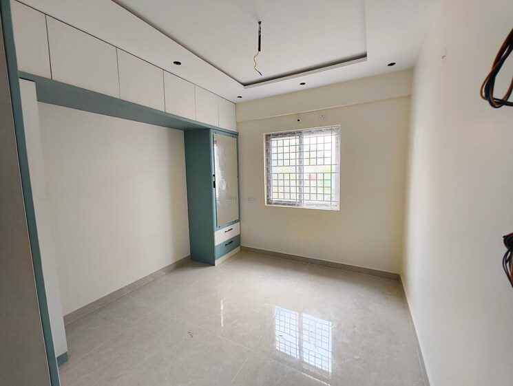 Room, lakshmi-nilayam-indiranagar 3 Bedroom 1600 Sq.Ft. Apartment In Indiranagar Bangalore 9299984