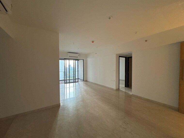 Room, lodha-new-cuffe-parade 4 Bedroom 2005 Sq.Ft. Apartment In Wadala Mumbai 9300001