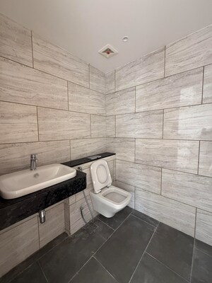 Bathroom in 4 BHK Apartment at Prabhadevi – for Rent