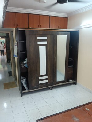 Building Lobby in 3 BHK Villa at Unnat Nagar 43-44, Goregaon West – for Rent