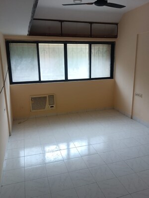 Room in 3 BHK Villa at Unnat Nagar 43-44, Goregaon West – for Rent