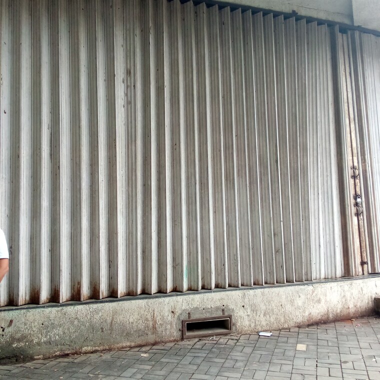 Balcony, lotus-lotus-heights Commercial Showroom 2500 Sq.Ft. In Malad West Mumbai 9300029