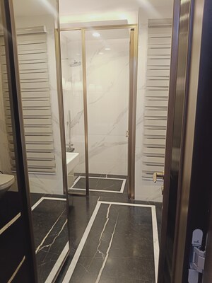 Master Bedroom in 3.5 BHK Apartment at Mahagun Medalleo, Sector 107 – for Sale