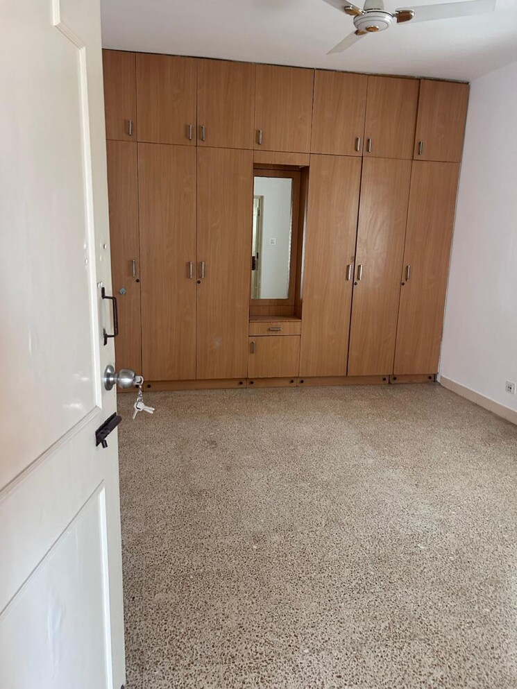 Room, brigade-gateway 4 Bedroom 2360 Sq.Ft. Apartment In Rajaji Nagar Bangalore 9300035