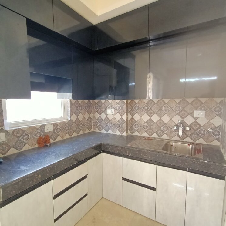 Kitchen, signature-global-park 2 Bedroom 850 Sq.Ft. Independent House In Sohna Sector 36 Gurgaon 9300031