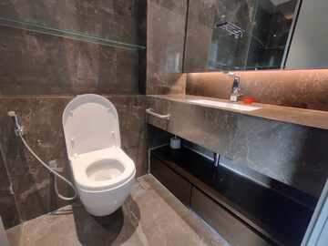 Furnished Amenities in 4 BHK Apartment at Upper Worli – for Rent