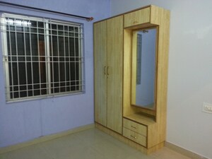 Room in 1 BHK Independent House at Rt Nagar – for Rent