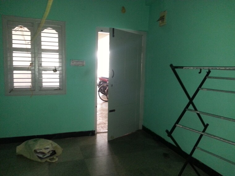 Living Room, rt nagar 1 Bedroom 700 Sq.Ft. Independent House In Rt Nagar Bangalore 9300054