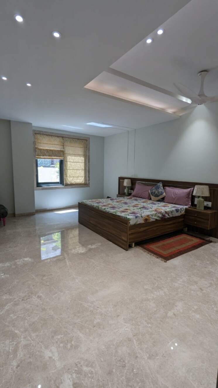 Master Bedroom, kalkaji 3 Bedroom 2500 Sq.Ft. Builder Floor In Kalkaji Delhi 9300094