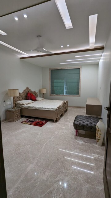 Master Bedroom in 3 BHK Builder Floor at Kalkaji – for Rent