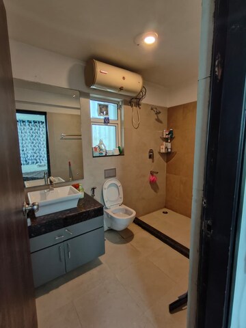 Bathroom in 6+ BHK Villa at Ansal Sushant Floors, Sushant Lok ii – for Rent