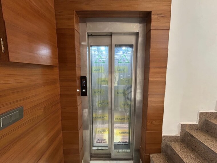 undefined, arya-chittaranjan-park 4 Bedroom 2500 Sq.Ft. Builder Floor In Kalkaji Delhi 9300096