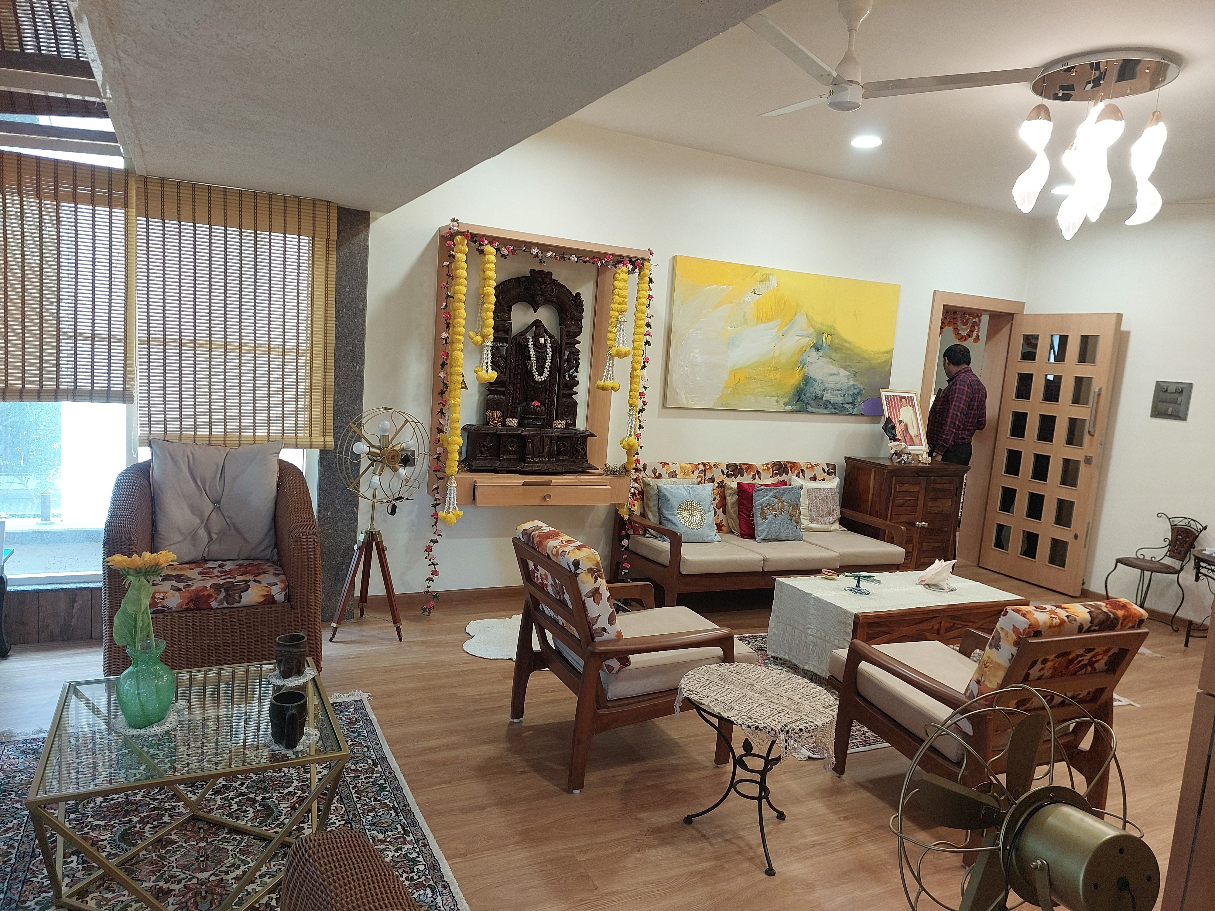 Pg For Rent in Vaishnavi Enterprises 