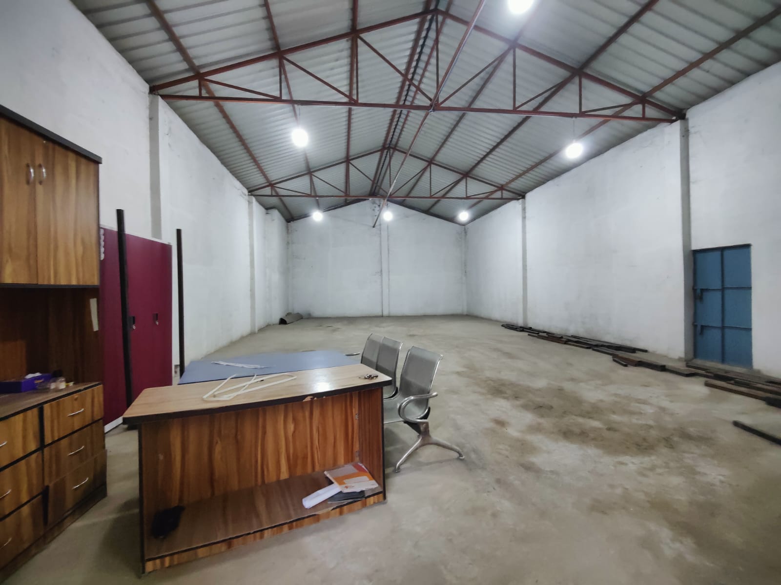 Warehouse For Rent in Warehouse 
