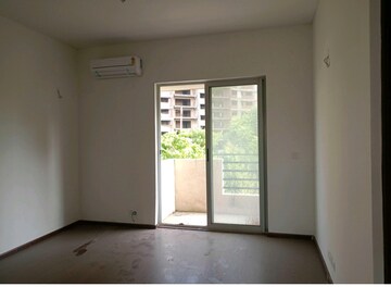 Master Bedroom in 4 BHK Builder Floor at Mapsko Casa BellA-Villas, Sector 82 – for Sale