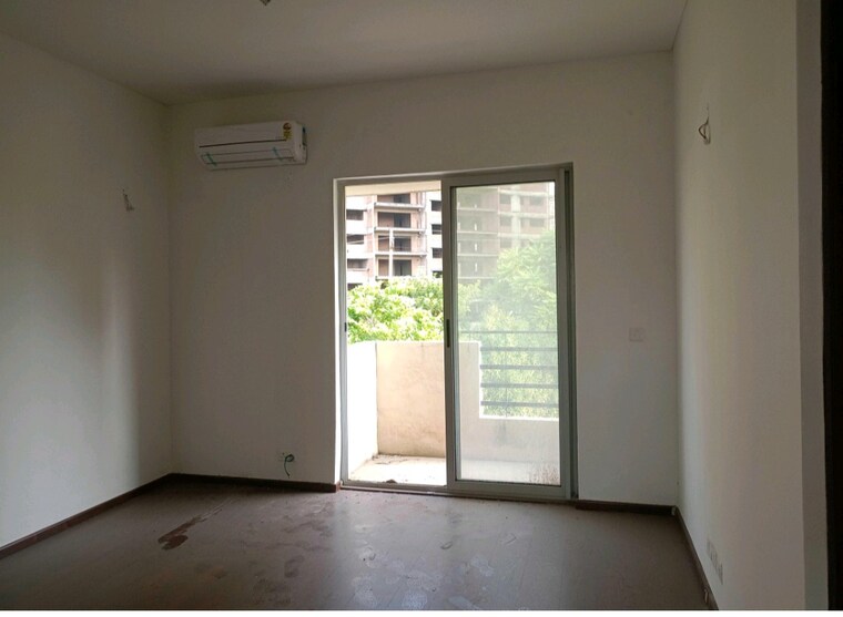 Master Bedroom, mapsko-casa-bella-villas 4 Bedroom 300 Sq.Yd. Builder Floor In Sector 82 Gurgaon 9300129