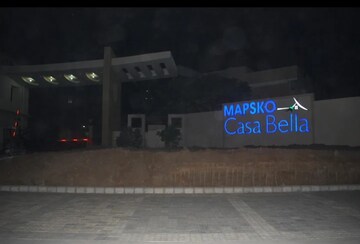 Master Bedroom in 4 BHK Builder Floor at Mapsko Casa BellA-Villas, Sector 82 – for Sale