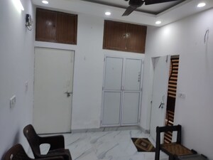 Team Area in 1 BHK Independent House at Mayur Vihar Phase 1 – for Rent