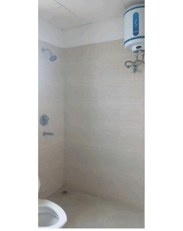 Furnished Amenities in 3 BHK Apartment at Vatika Seven Lamps, Sector 82 – for Sale