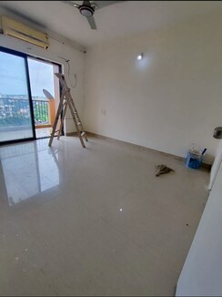 4 BHK Apartment For Sale in Om Utopia