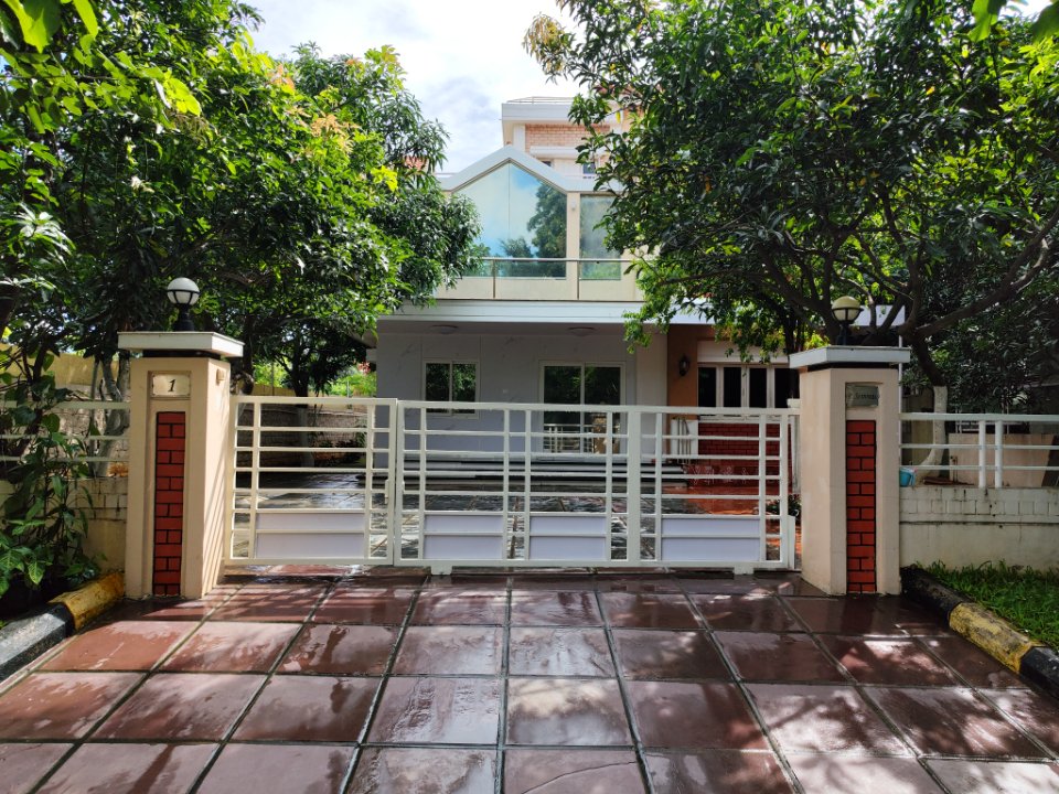 5 BHK 4915 Sq.Ft. Villa in Aparna Orchids