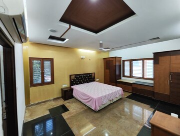 Bedroom in 5 BHK Villa at Aparna Orchids, Madhapur – for Rent