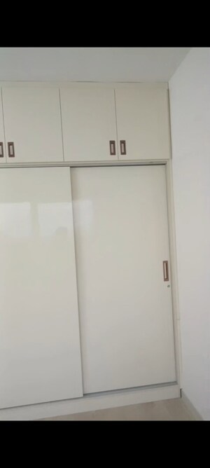 Furnished Amenities in 2 BHK Apartment at Shapoorji Pallonji Joyville Gurgaon, Sector 102 – for Rent