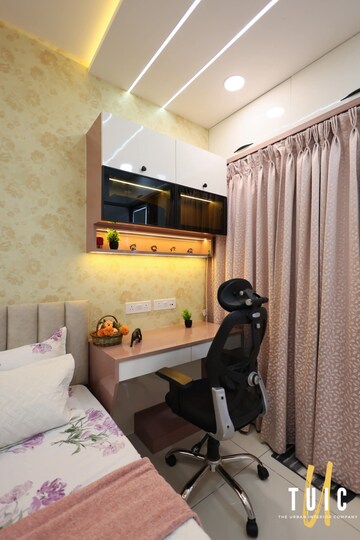 Team Area in 2 BHK Apartment at Yashwin Orrizonte, Kharadi – for Rent
