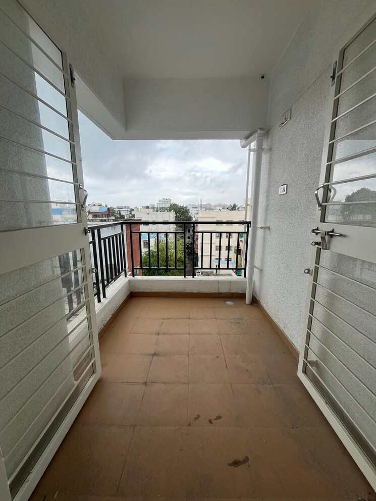 Balcony, goel-ganga-constella 1 Bedroom 550 Sq.Ft. Apartment In Kharadi Pune 9300168