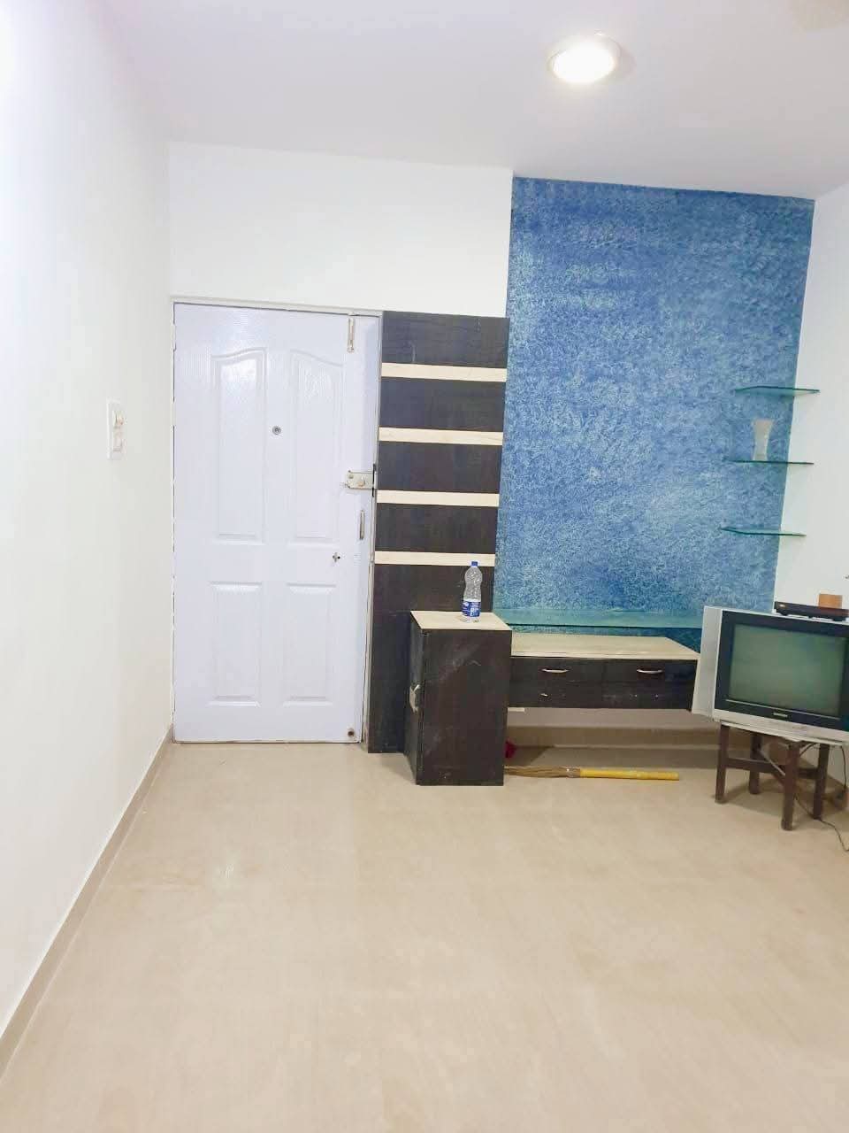 1 BHK 620 Sq.Ft. Apartment in Mount N Glory