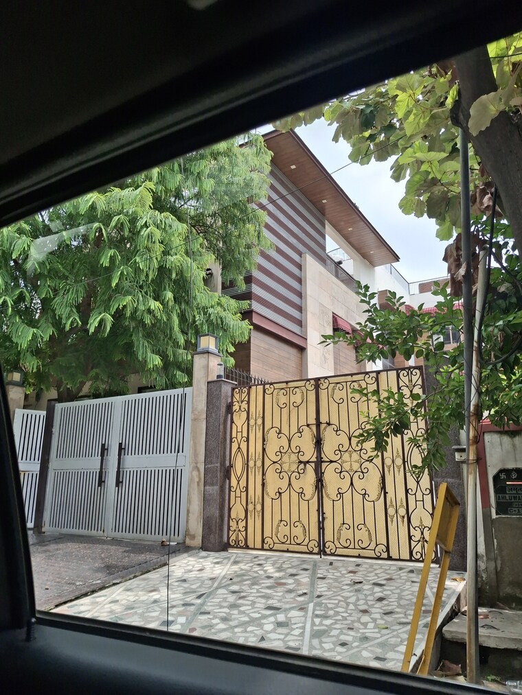 Exterior View, sector 31  162 Sq.Mt. Plot In Sector 31 Noida 9300166