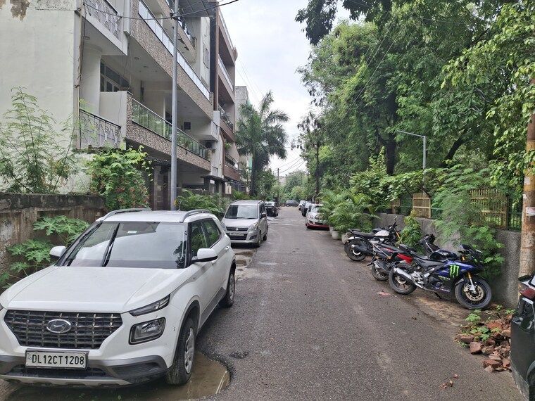 Exterior View, sector 31  162 Sq.Mt. Plot In Sector 31 Noida 9300166