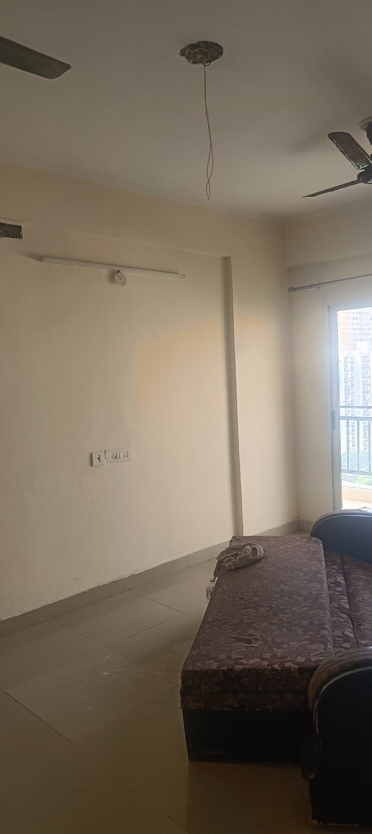 Room, gardenia-gateway 3 Bedroom 1595 Sq.Ft. Apartment In Sector 75 Noida 9300174