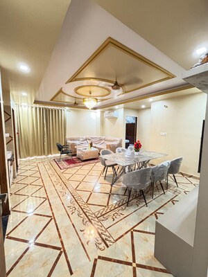 Living Room in 3 BHK Apartment at Mansarovar Extension – for Rent